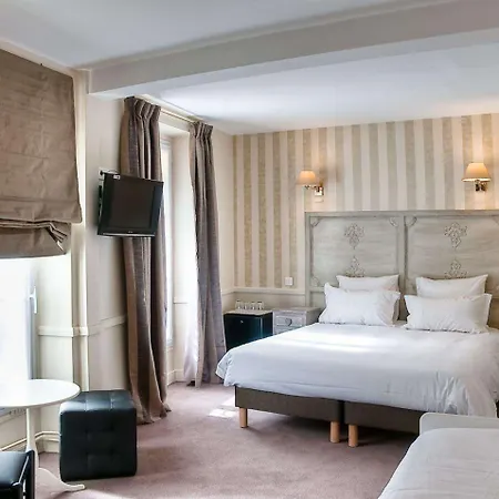 Hotel De La Motte Picquet