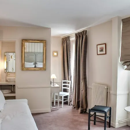 Hotel De La Motte Picquet