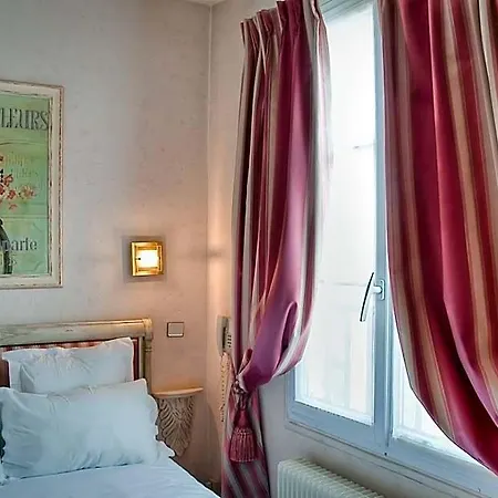 Hotel De La Motte Picquet