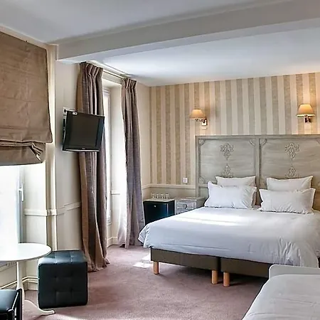 De La Motte Picquet Hotel
