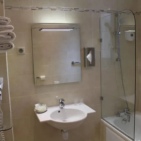 De La Motte Picquet 3* Paris