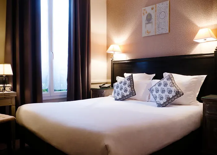 Otel De La Motte Picquet Paris