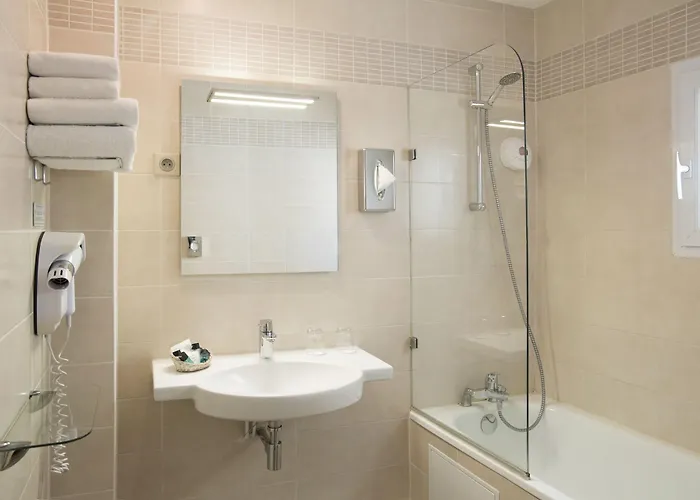 De La Motte Picquet 3*