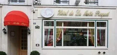 De La Motte Picquet Otel 3*