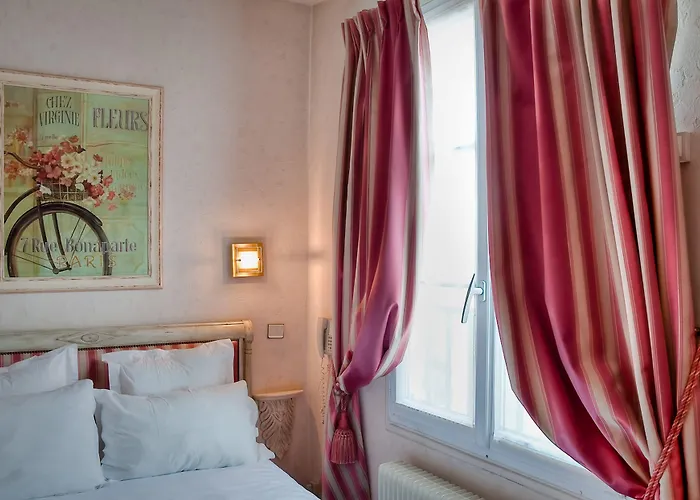 Otel De La Motte Picquet Paris