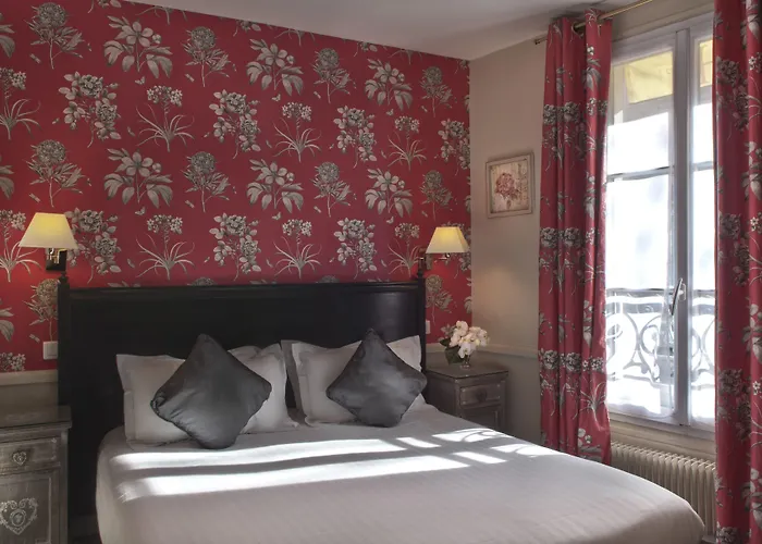 De La Motte Picquet Otel 3*