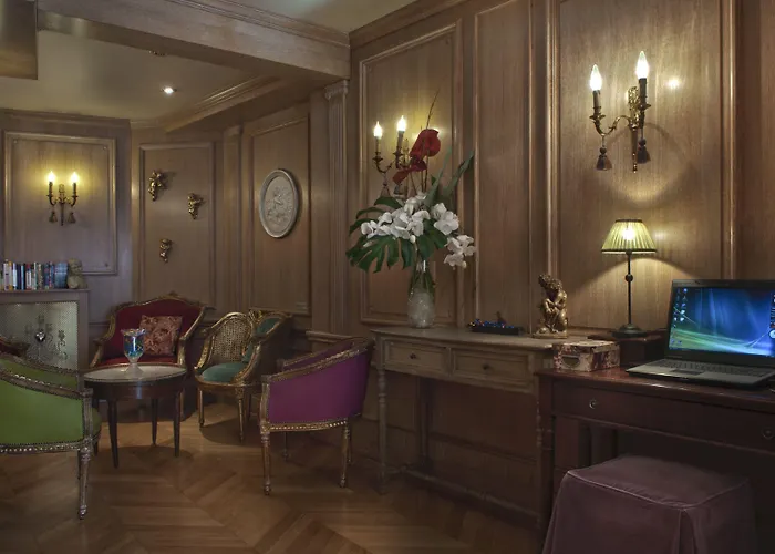 De La Motte Picquet Otel 3*