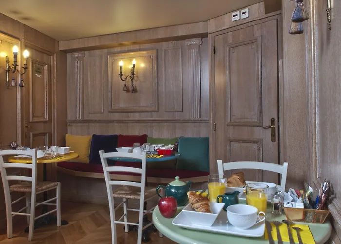 De La Motte Picquet Otel