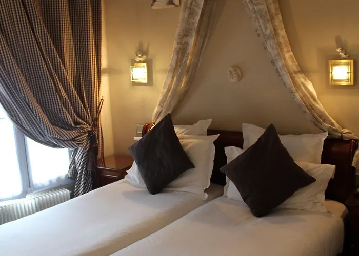 De La Motte Picquet Otel 3*