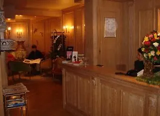 De La Motte Picquet Otel 3*