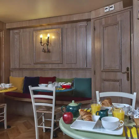 De La Motte Picquet Отель