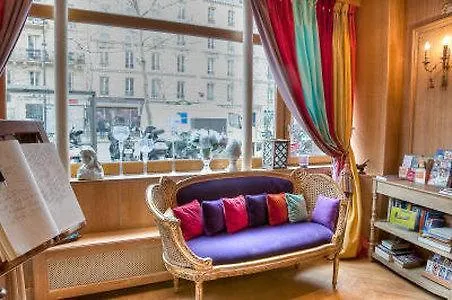 De La Motte Picquet Hotel 3*